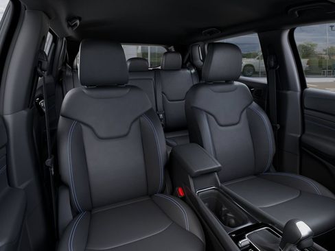 New 2026 Jeep Compass Limited AWD/4WD image 16