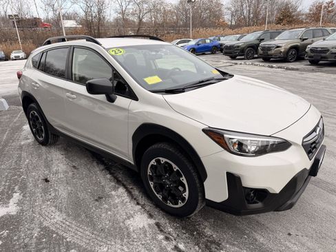 Certified 2023 Subaru Crosstrek 2.0i image 7