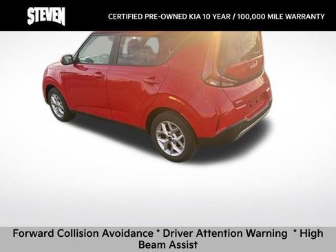 Used 2023 Kia Soul LX w/ LX Technology Package image 5