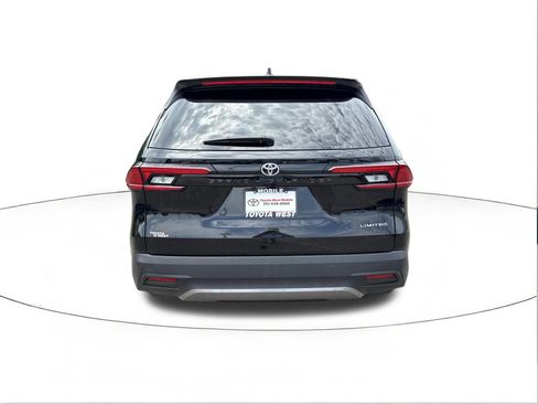 Used 2026 Toyota Grand Highlander FWD image 4