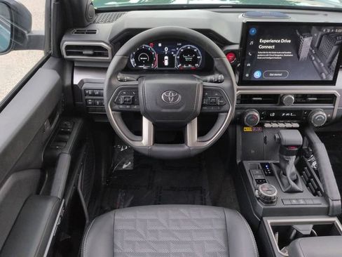 Certified 2026 Toyota 4Runner TRD Off-Road Premium AWD/4WD image 16
