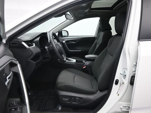 Used 2023 Toyota RAV4 XLE w/ Convenience Package AWD/4WD image 21