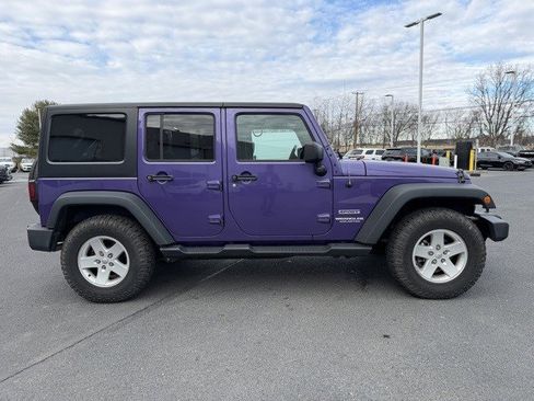 Used 2017 Jeep Wrangler Unlimited Sport w/ Quick Order Package 24S image 8