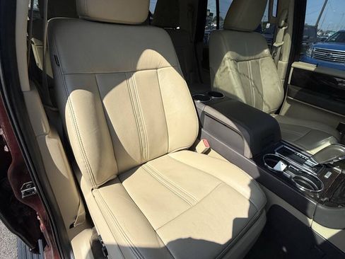 Used 2016 Lincoln Navigator Reserve AWD/4WD image 27