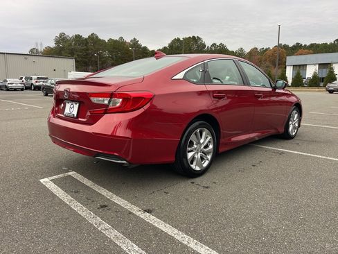 Used 2020 Honda Accord LX image 5