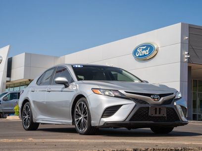 Used 2018 Toyota Camry SE