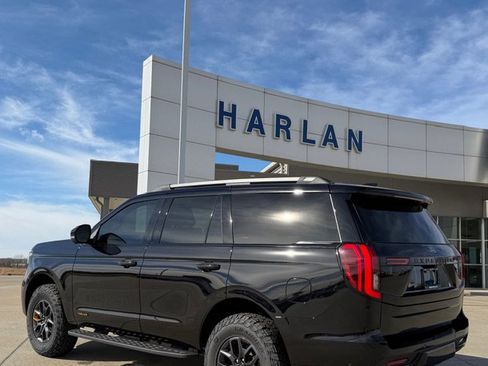 New 2025 Ford Expedition Tremor image 3