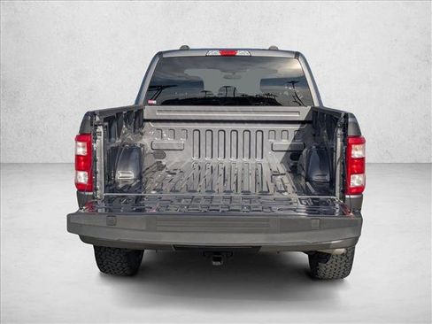 Used 2021 Ford F150 XLT image 6