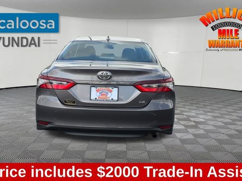Used 2024 Toyota Camry LE image 7