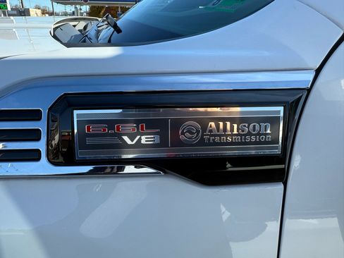 Used 2024 GMC Sierra 2500 SLE w/ SLE Value Package; image 44