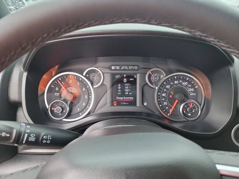 Used 2025 RAM 1500 Big Horn AWD/4WD image 15