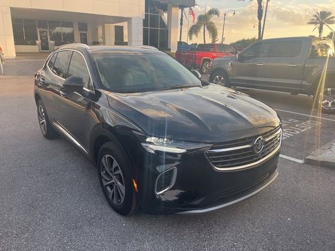 Certified 2022 Buick Envision Essence w/ Technology Package I image 2