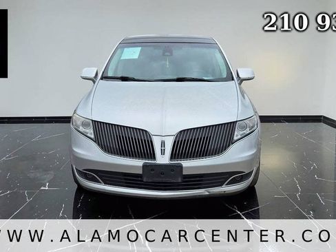 Used 2015 Lincoln MKT AWD w/ Equipment Group 201A image 8