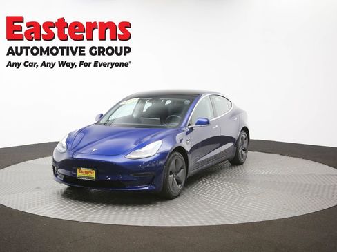 Used 2019 Tesla Model 3 Standard Range image 49