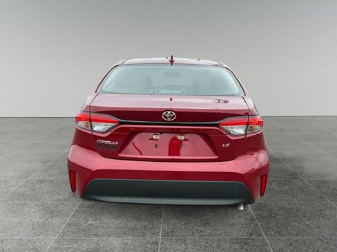 Used 2025 Toyota Corolla LE image 4