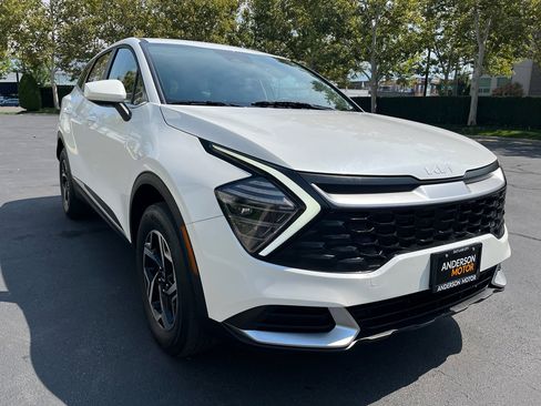 Used 2024 Kia Sportage LX image 24