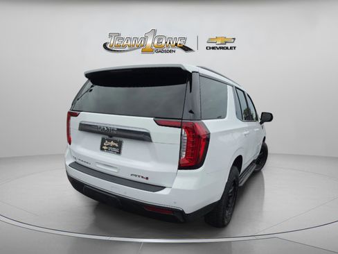 Used 2023 GMC Yukon AT4 AWD/4WD image 8