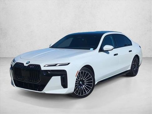 Used 2024 BMW 740i w/ Premium Package 2 RWD image 1