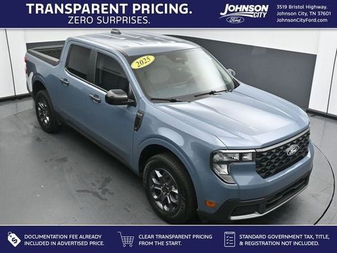Used 2025 Ford Maverick XLT w/ Equipment Group 301A AWD/4WD image 1