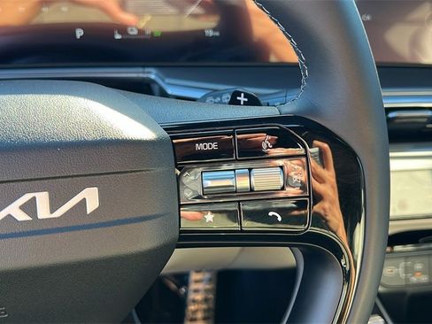 New 2026 Kia Sorento SX Prestige image 16