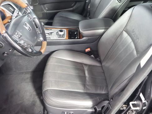 Used 2013 Hyundai Equus Signature RWD image 27