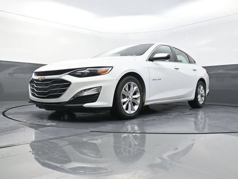 Used 2024 Chevrolet Malibu LT FWD image 33