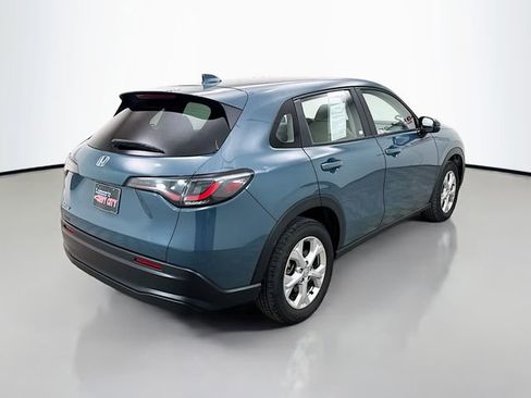 Used 2023 Honda HR-V LX image 9
