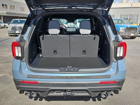 New 2026 Ford Explorer ST RWD image 18