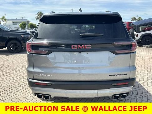 Used 2024 GMC Acadia Elevation w/ Super Cruise Package FWD image 8