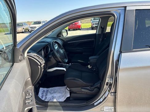 Used 2014 Mitsubishi Outlander Sport ES AWD/4WD image 25