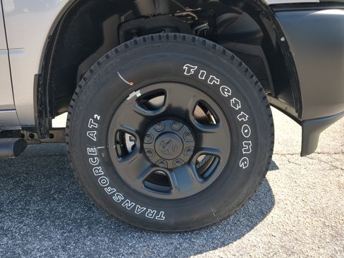New 2026 RAM 3500 Tradesman AWD/4WD image 9