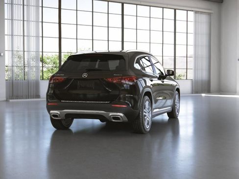 Used 2023 Mercedes-Benz GLA 250 4MATIC image 24