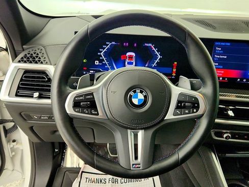 Used 2024 BMW X6 M60i AWD/4WD image 14