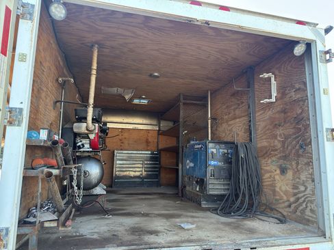 Used 2003 Ford E-350 and Econoline 350 Super Duty image 13