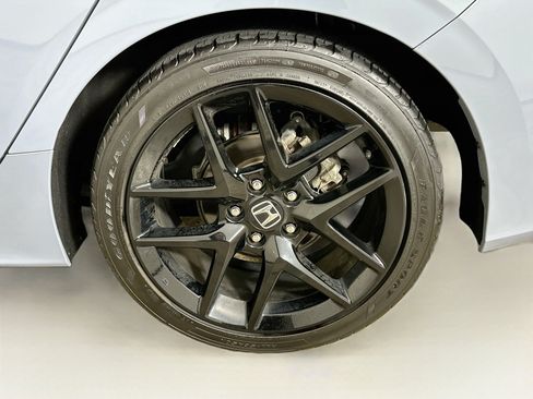 Used 2024 Honda Civic Sport image 11