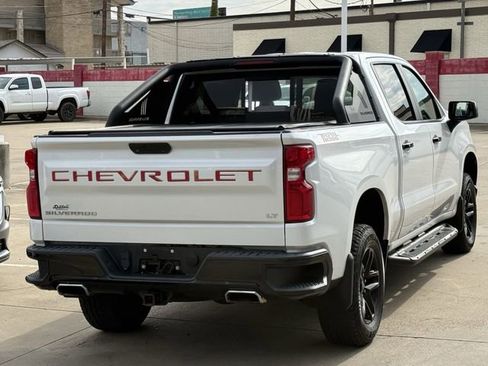 Used 2019 Chevrolet Silverado 1500 LT Trail Boss AWD/4WD image 4