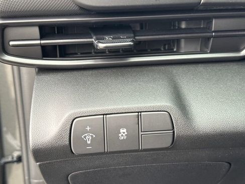New 2026 Hyundai Elantra Sport FWD image 23