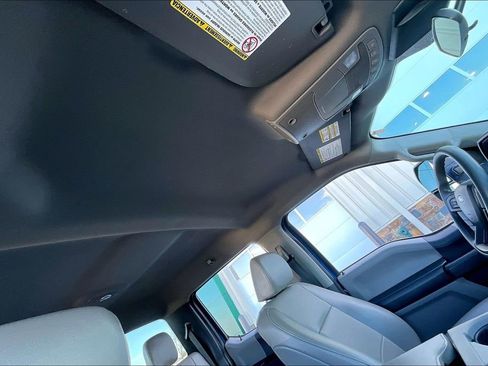 Used 2022 Ford F250 XL w/ Power Equipment Group image 23