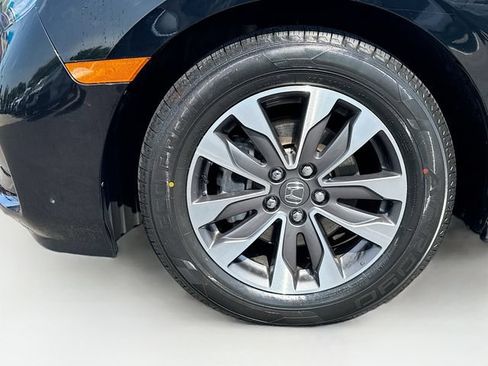 Used 2023 Honda Odyssey EX-L image 37