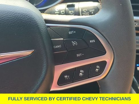 Used 2022 Chrysler Pacifica Pinnacle AWD/4WD image 27