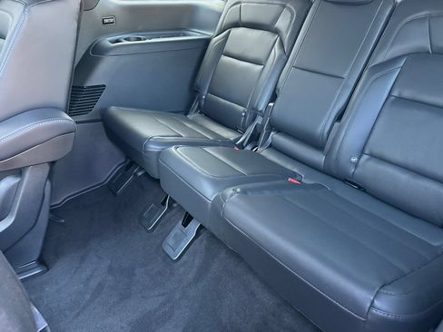 New 2026 Lincoln Navigator Reserve w/ Jet Appearance Package AWD/4WD image 14