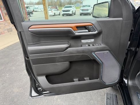 Used 2023 GMC Sierra 1500 Denali w/ Denali Reserve Package image 14