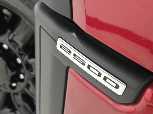 Used 2025 GMC Sierra 2500 AT4 w/ AT4 Premium Plus Package AWD/4WD image 51