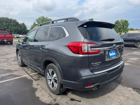 Used 2023 Subaru Ascent Premium w/ Convenience Package AWD/4WD image 4
