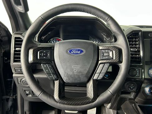 Used 2020 Ford F150 Lariat w/ Equipment Group 502A Luxury AWD/4WD image 33