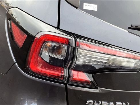 Certified 2023 Subaru Outback Limited image 33