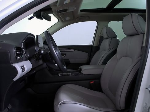 Used 2024 Honda Pilot Elite image 15