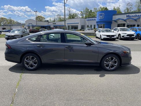 Used 2023 Honda Accord EX image 20