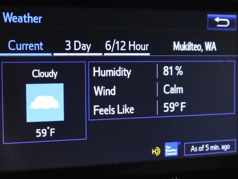 Used 2018 Toyota Tundra SR5 w/ TRD Off Road Package image 22