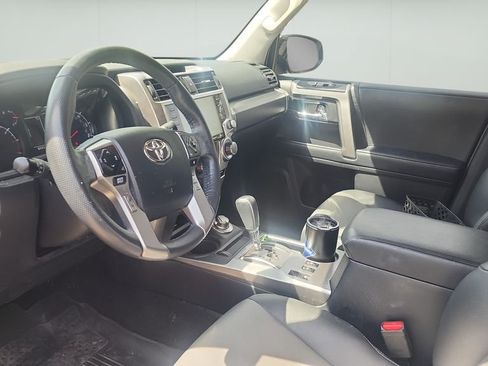 Used 2024 Toyota 4Runner SR5 Premium w/ SR5 Premium Package AWD/4WD image 14